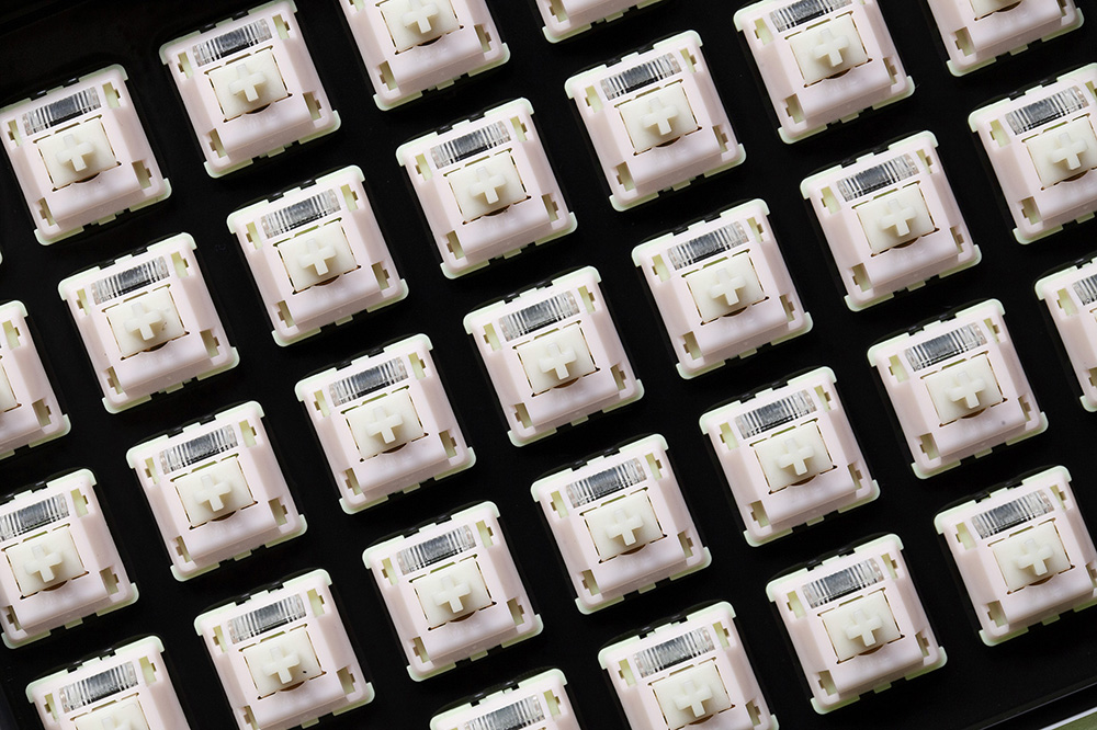 MMD Vivian Switch V2 RGB SMD L - Gaming Keyboard Mini Mechanical recension och pris