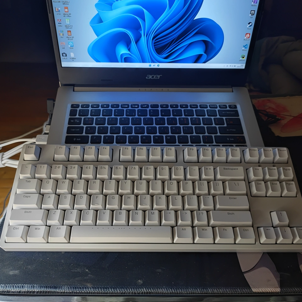 IKBC Wired Vintage C87 cherry  - Gaming Keyboard Tkl recension och pris